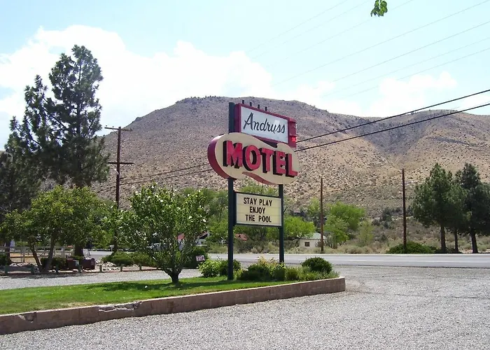 Andruss Motel