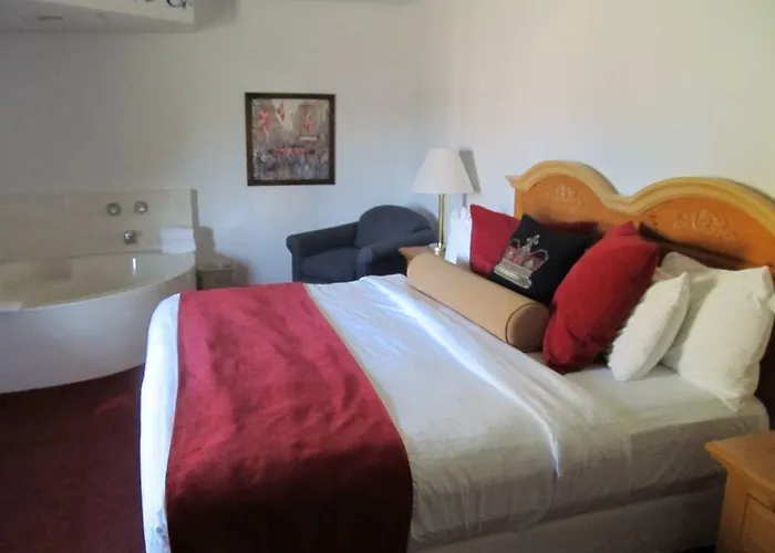 Tivoli Inn And Suites
