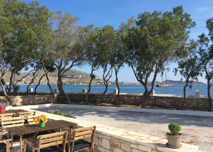 Almira Suites - Seafront - Naousa Paros