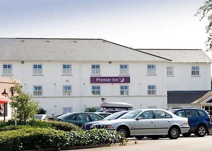 Premier Inn Cheltenham Central