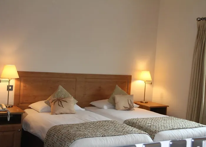 Deebert House Hotel