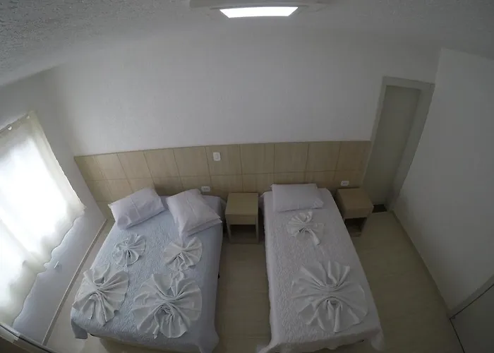 Hotel Dove