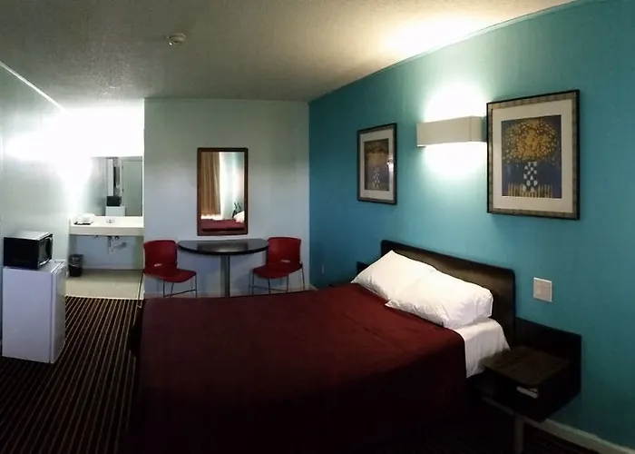Relax Inn Front Royal