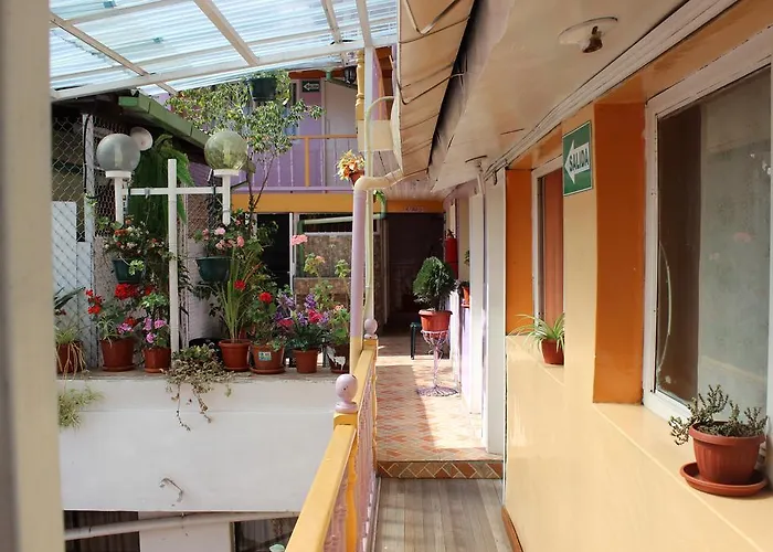 Hostal Yumbo Imperial