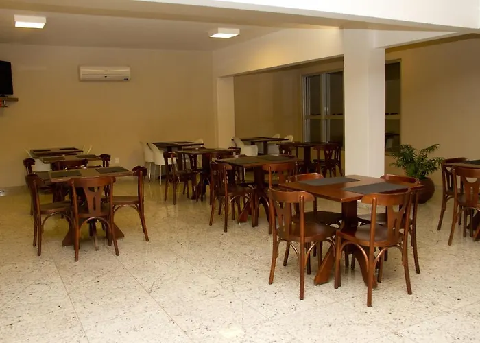 Santorini Hotel - Hotel com Elevador