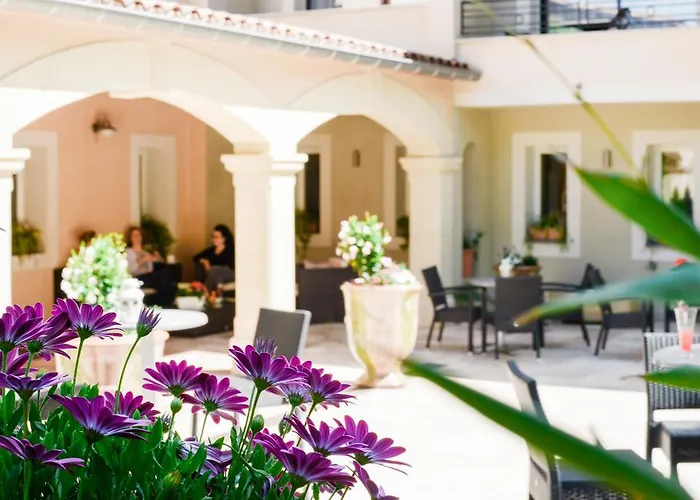 Hotels in Anduze