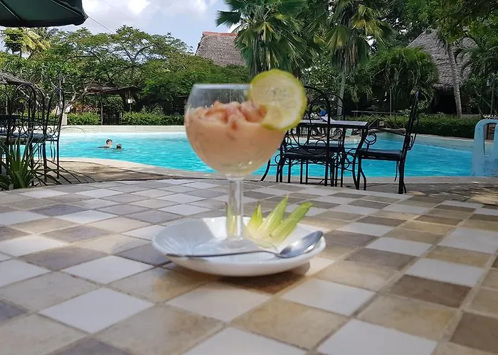 Makuti Villas Resort