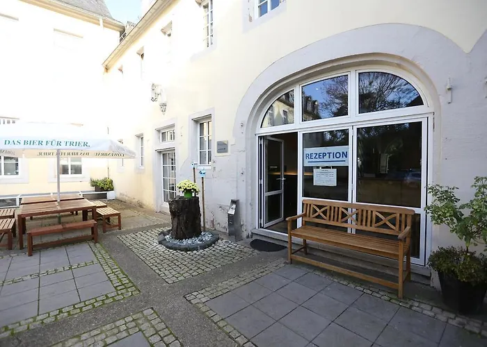 Kolping Hostel Trier im Warsberger Hof