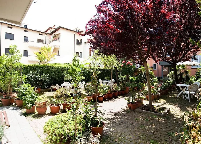 Hotel La Toscana