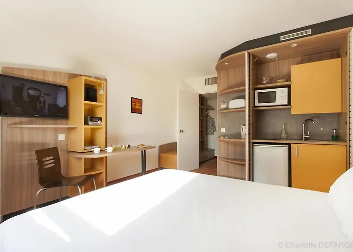 Canal Suites By Popinns