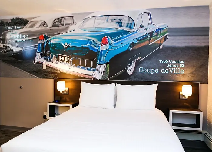 Cadillac Motel Niagara