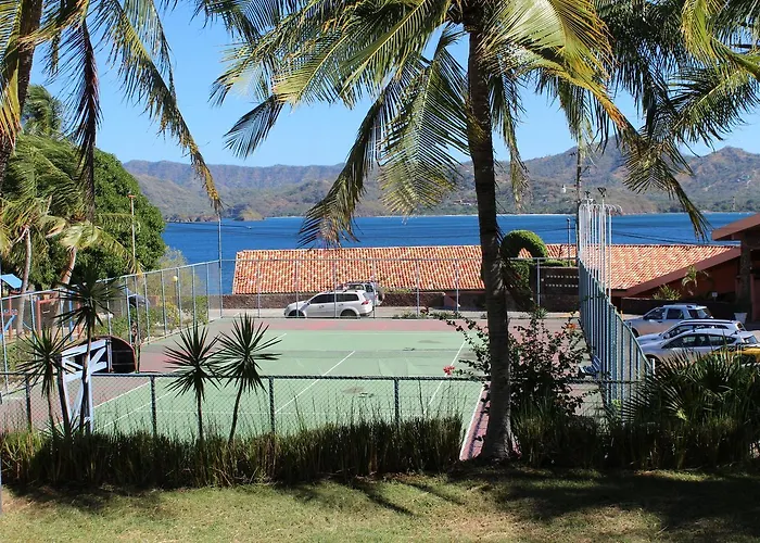 Flamingo Marina Hotel