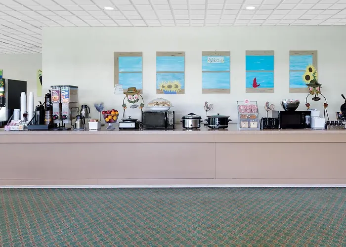 Super 8 By Wyndham Hope