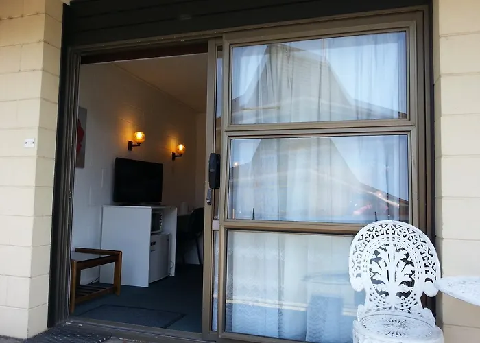 Orana Motor Inn & Restaurant
