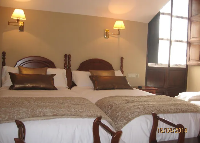 Hoteles Baratos en Onís 