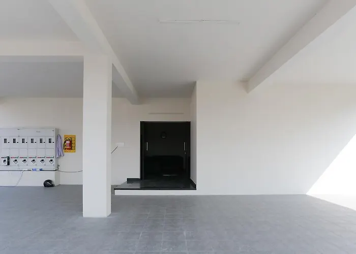 Treebo Hi Line Apartments Kalapatti