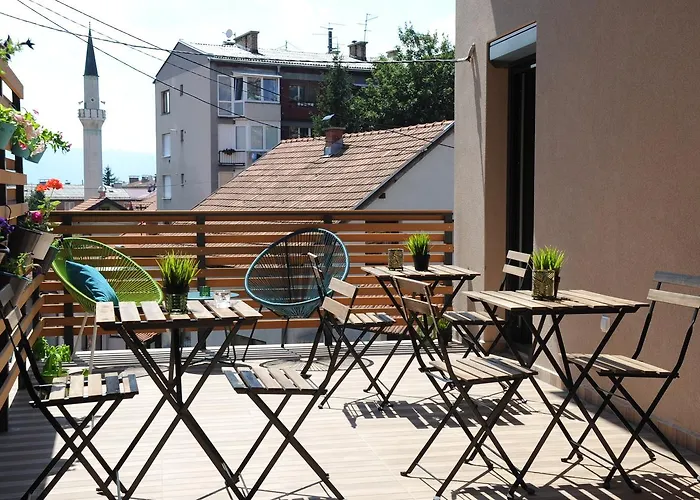 Hostel Kucha