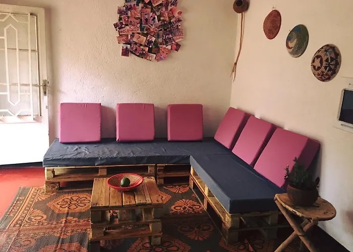Mama Rwanda Youth Hostel