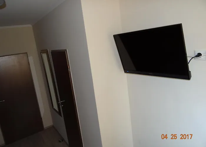 Hotel H4 Easy