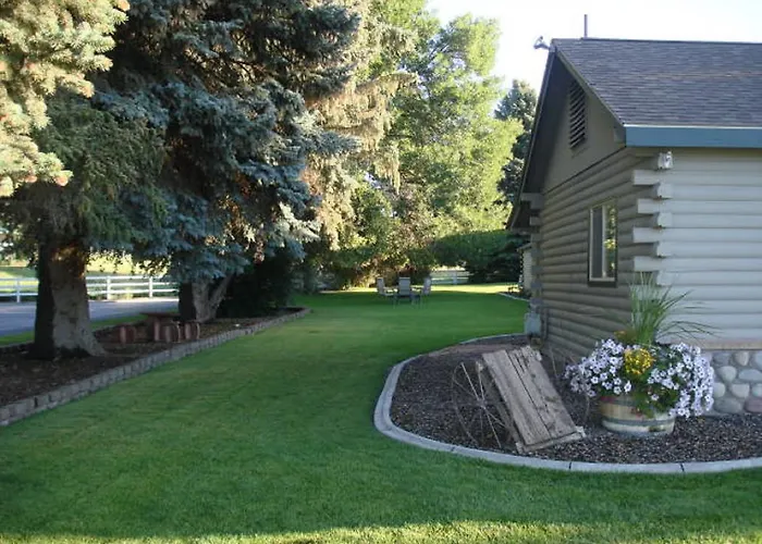 White River Inn