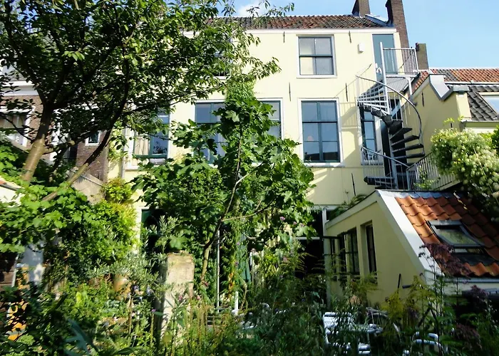 Strowis Hostel