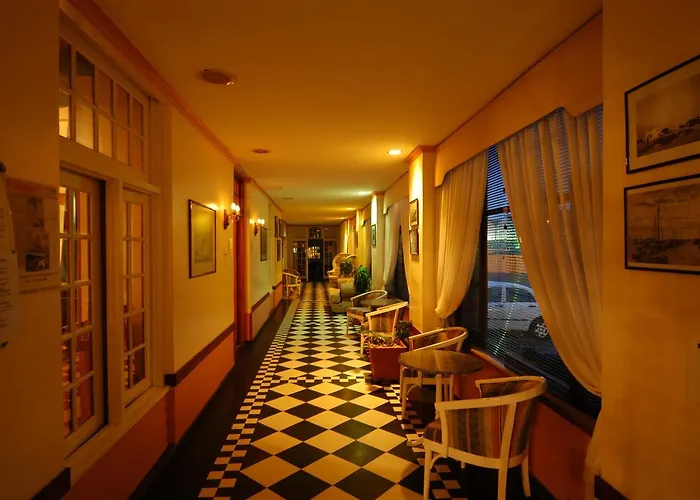 Lamberts Bay Hotel