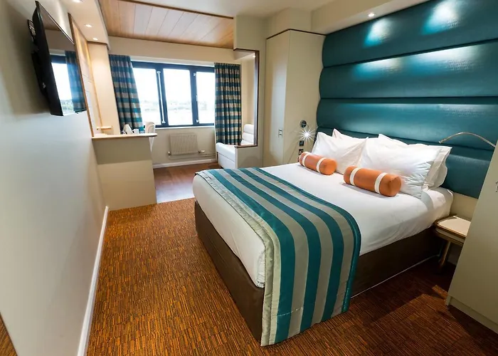 Poole City Center Hotels