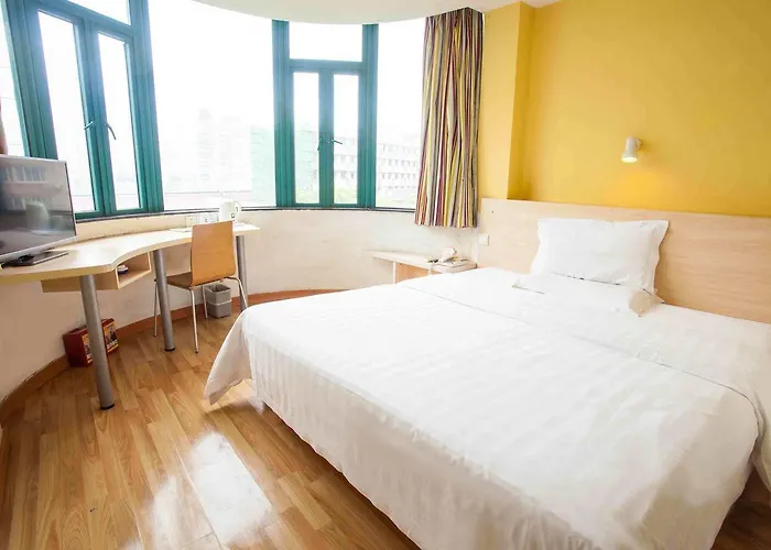7Days Inn Nanjing Xinjiekou Shanghai Road Subway Station