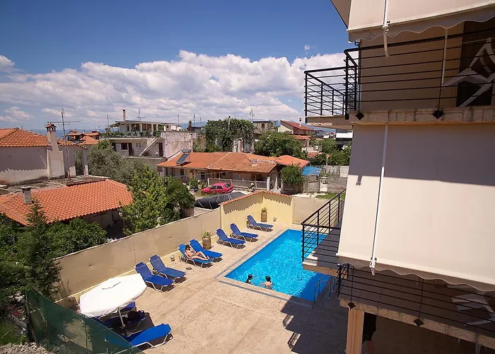 Marvi Hotel