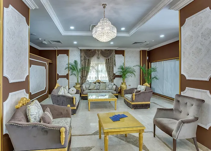 Royal Hotel