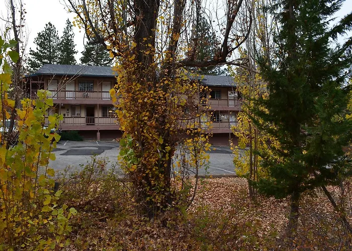 Deep Creek Motel
