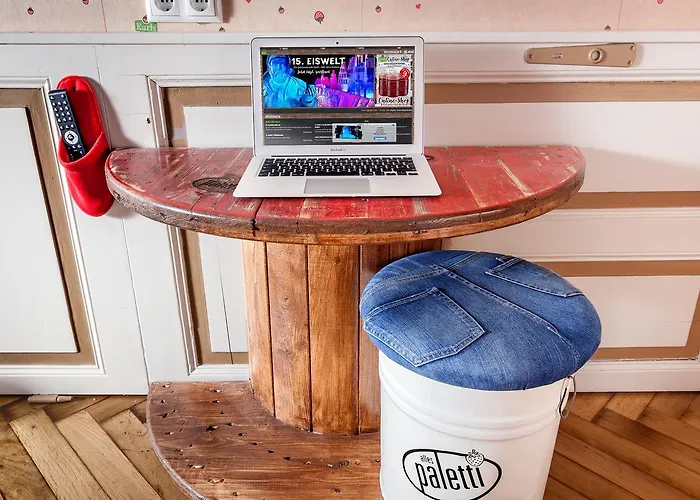 Karls Hotel ALLES PALETTI