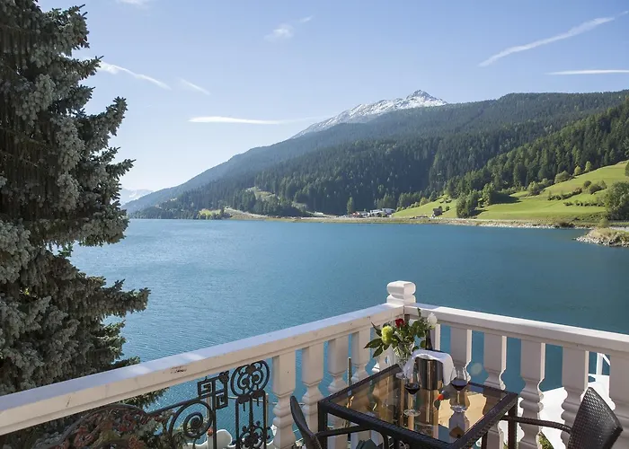 Hotel Schloesschen am See