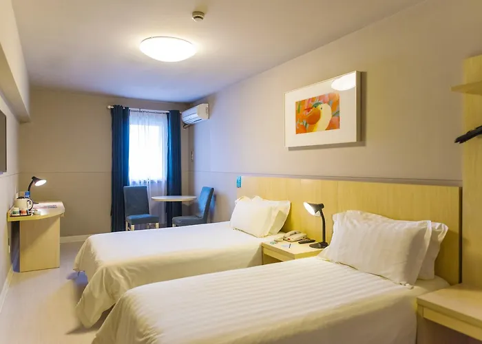 Jinjiang Inn Select Jiaxing Wanda Plaza