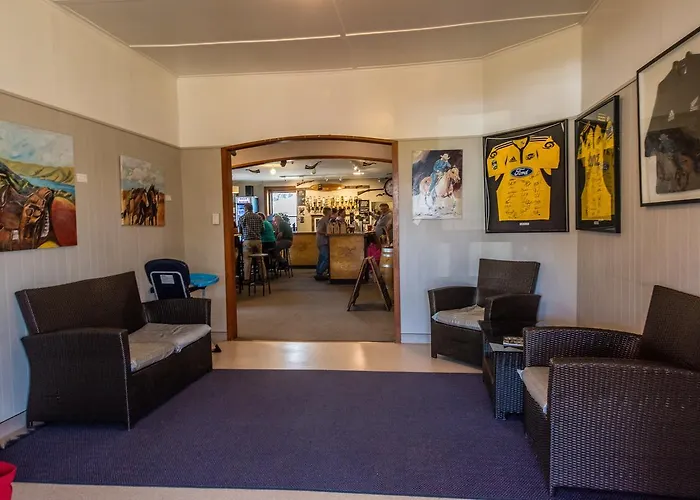 Waipiata Country Hotel