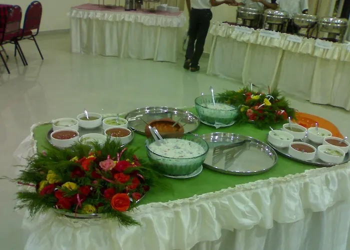 Chavakkad Hotels