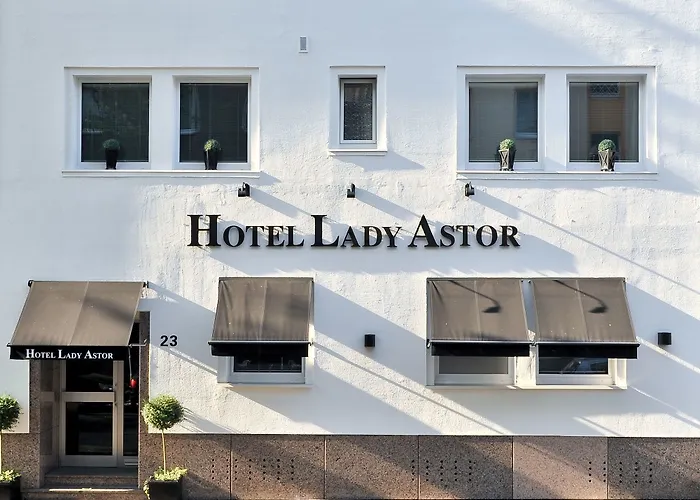 Boutique Hotel Sir & Lady Astor - The Charming City Hotels