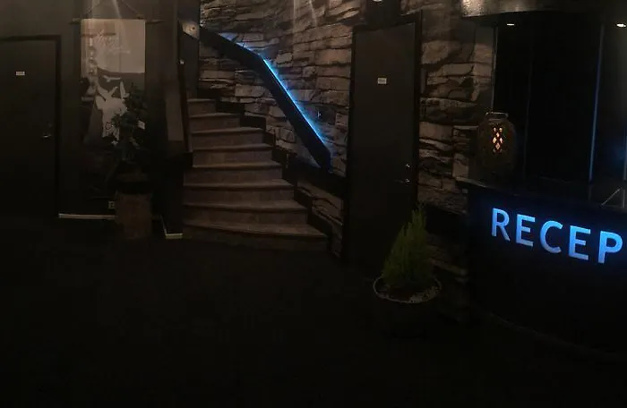 Dentas Hotell Raivi