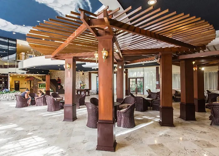 Thunderbird Beach Hotel