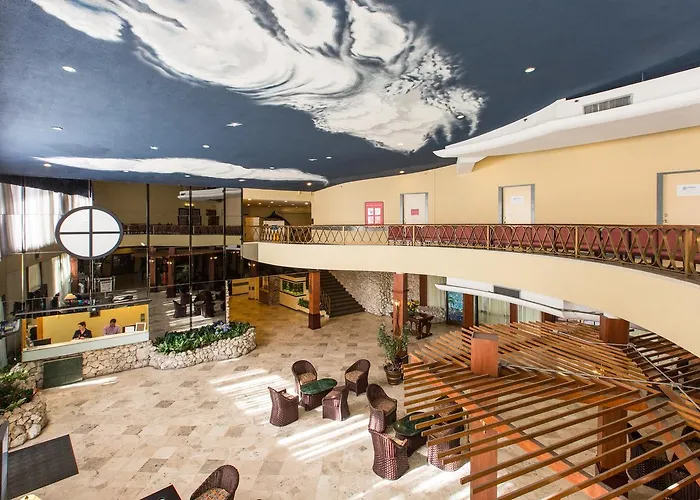Thunderbird Beach Hotel