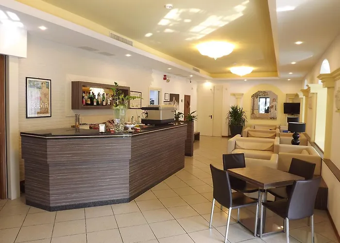 Hotel Boccaccio-Free Parking-