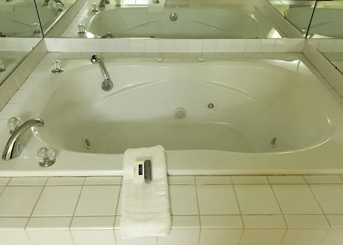 Somerville Motels