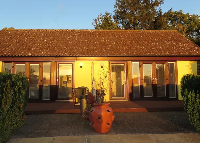 Annexe At Gosfield Lake