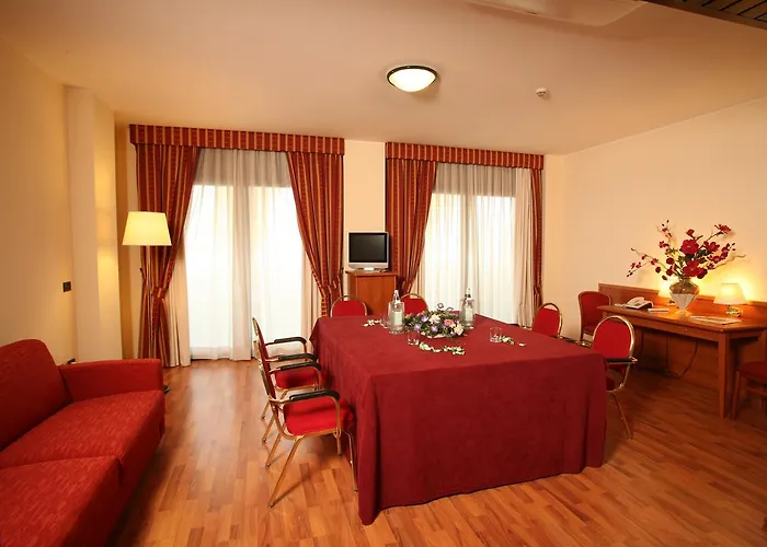Hotel Executive Meeting&Events