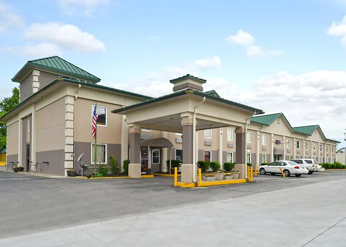 Country Garden & Suites-Benton