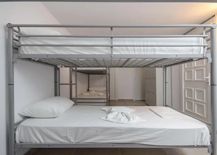 Naxos Hostel