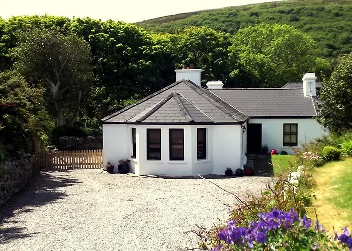 Inishbofin Hostels