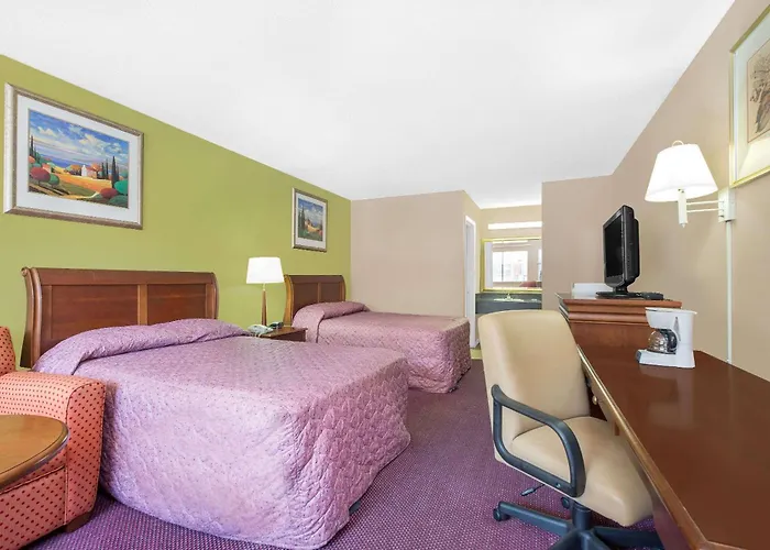 Hotel Express Anniston/Oxford