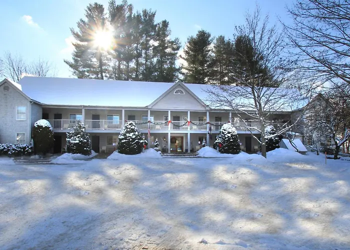 Riverhouse By Weekender Formerly Jack Daniels Inn
