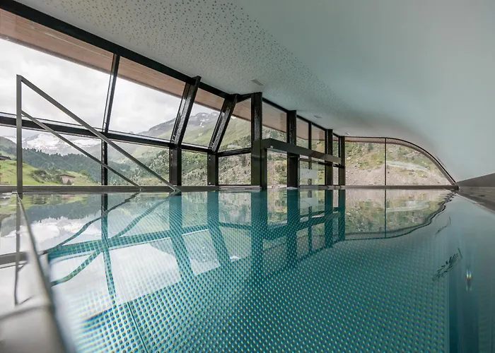 Josl Mountain Lounging Hotel - Adults Only!